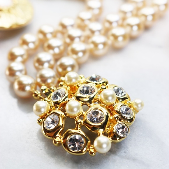 ⚜️ Vintage Kenneth Lane Multistrand Pearl Bracelet - Picture 13 of 16